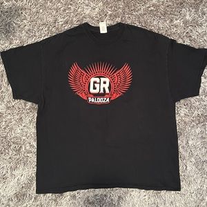 Men’s T-shirt. Size XXL. 100% heavyweight cotton. Worn once.